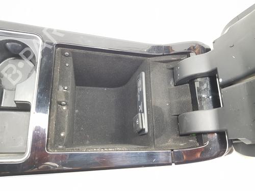 Armrest / Center console LAND ROVER RANGE ROVER VELAR (L560) 3.0 D300 SDV6 4x4 | BP31854275I20 