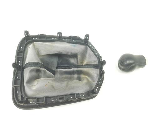 Shift knob TOYOTA HILUX VIII Pickup (_N1_) 2.4 D 4WD (GUN125_, GUN125R) | BP18345581I34 
