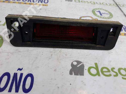 Used Third brake light Third brake light LAND ROVER DEFENDER Station Wagon (L316) 2.5 Td5 4x4 (L316) (122 hp) 10976306 10976306