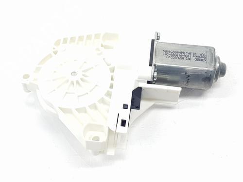 Used Right front window motor AUDI A6 C7 (4G2, 4GC) 2.0 TDI (190 hp) 31982438