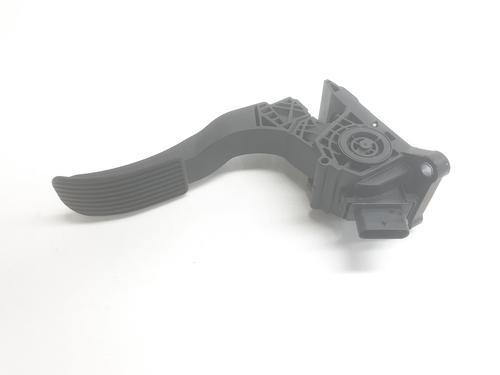 Pedal Pedal MERCEDES-BENZ VITO Tourer (W447) 114 CDI (447.701, 447.703, 447.705) (136 hp) 34451931 34451931