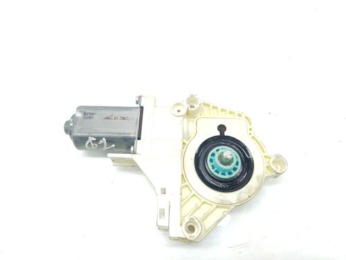Right rear window motor LAND ROVER RANGE ROVER SPORT I (L320) 2.7 D 4x4 | BP13756739E22 