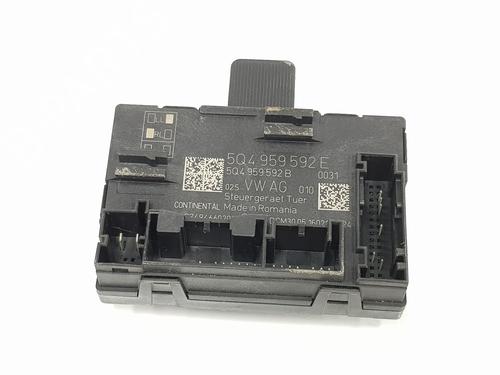 Used Electronic module Electronic module VW GOLF VII (5G1, BQ1, BE1, BE2) 1.4 TSI (125 hp) 18240521 18240521