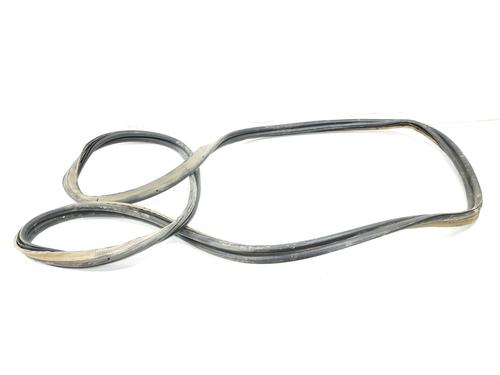 Used Rubber door seal JAGUAR I-PACE (X590) EV400 AWD (400 hp) 17682906