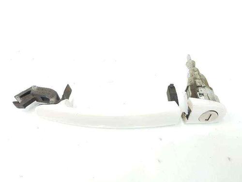 Used Front left exterior door handle Front left exterior door handle VW GOLF V (1K1) 2.0 GTI (200 hp) 6534248 6534248