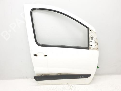 Used Right front door PEUGEOT EXPERT Van (VF3A_, VF3U_, VF3X_) 2.0 HDi 120 (120 hp) 18109309