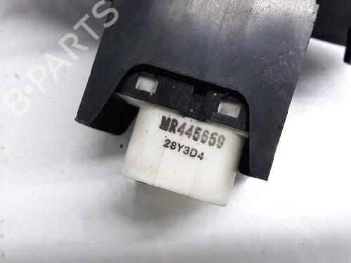Right front window switch MITSUBISHI PAJERO III (V7_W, V6_W) 3.2 Di-D (V68W, V78W) | BP5015475I26 