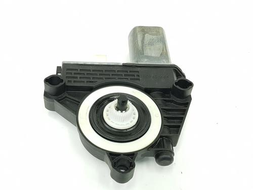Left front window motor BMW 1 (F40) M 135 i xDrive | BP16863223E21 