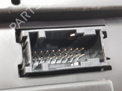 Instrument cluster BMW 1 (E87) 118 d | BP24823640C47 