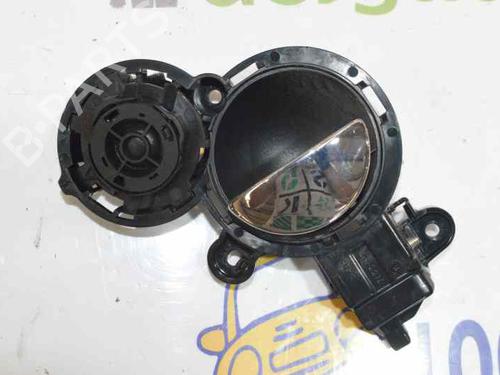 Used Front left interior door handle MINI MINI (R50, R53) One (90 hp) 3213877