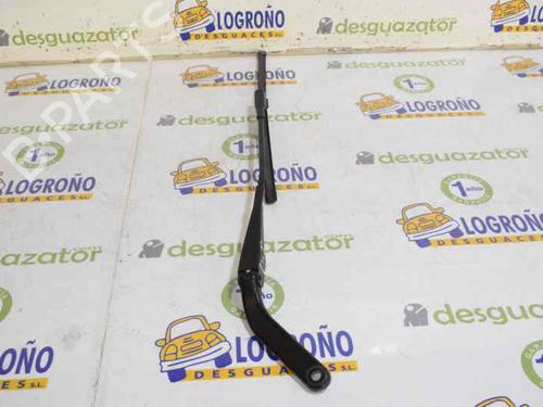 Front windshield wiper arm BMW 1 (E87) 118 d | BP7894821C143 