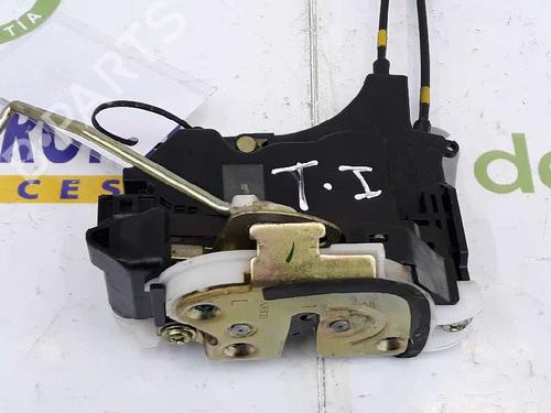 Rear left lock MITSUBISHI L200 / TRITON (KA_T, KB_T) 2.5 DI-D 4WD (KB4T) | BP1952774C100 