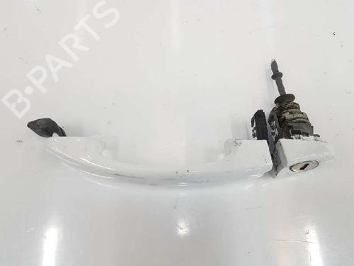 Front left exterior door handle VW TOURAN (1T1, 1T2) 2.0 TDI 16V | BP5599263C128 