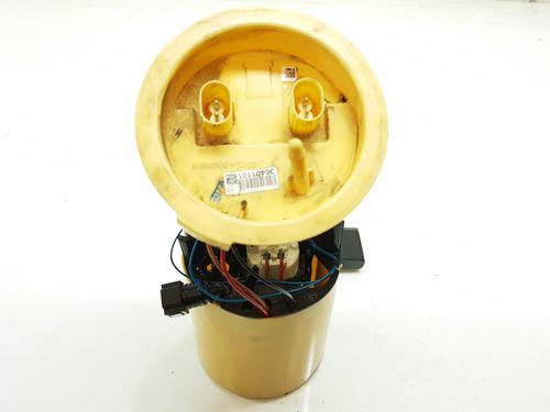 Used Fuel pump BMW X1 (E84) sDrive 18 d (143 hp) 18713081