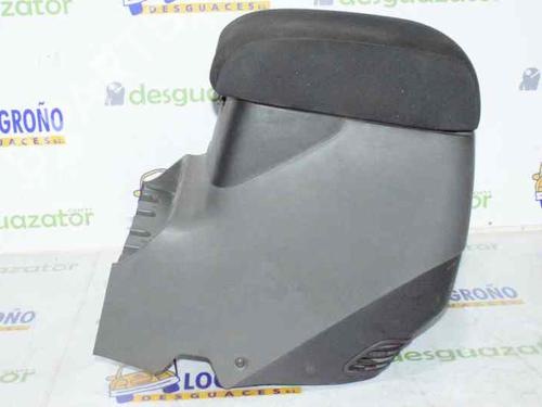 Used Armrest / Center console MITSUBISHI PAJERO III (V7_W, V6_W) 3.2 Di-D (V68W) (160 hp) 10258214