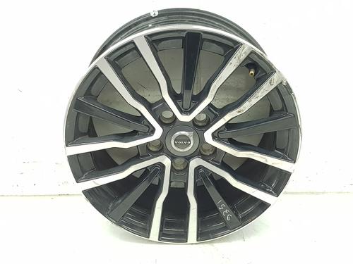 Używane Felga Felga VOLVO V40 Hatchback (525) T2 (122 hp) 36937250 36937250