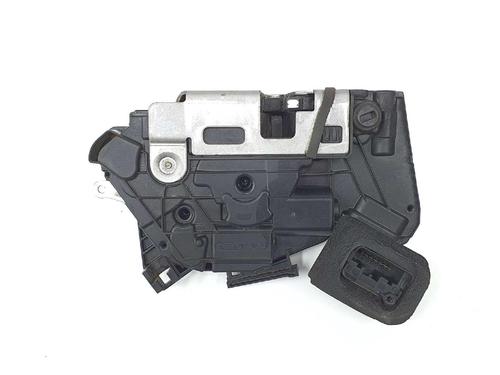 Cerradura puerta trasera izquierda SEAT LEON (5F1) 1.5 TSI (150 hp) 7111402