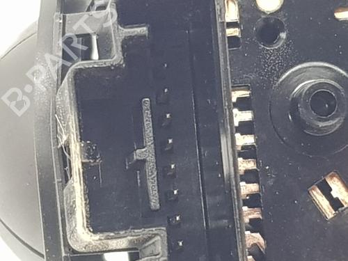 Steering wheel controls SEAT ARONA (KJ7, KJP) 1.5 TSI | BP31296256E15 - Image 3