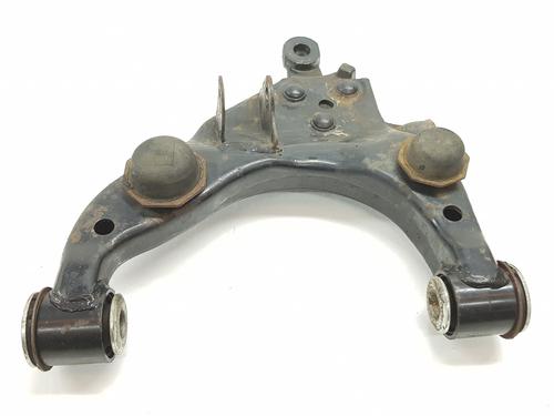 Used Right front suspension arm TOYOTA LAND CRUISER 90 (_J9_) 3.0 TD (KZJ90_, KZJ95_, KZJ90R, KZJ95R, KZJ90W, KZJ95W) (125 hp) 19037335