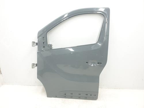 Used Left front door RENAULT TRAFIC III Van (FG_) 1.6 dCi 140 (FGMA, FGMC) (140 hp) 29915229