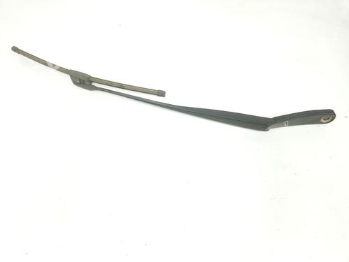 Used Front windshield wiper arm BMW 5 (F10) 525 d (204 hp) 10916877
