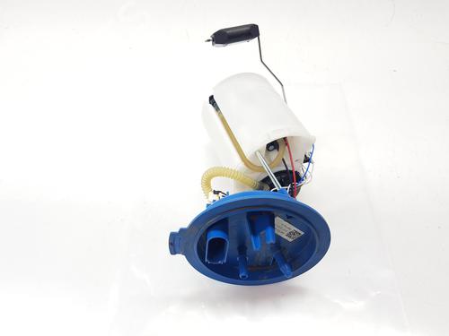 Used Fuel pump SEAT ARONA (KJ7, KJP) [2017-2025]  27880514