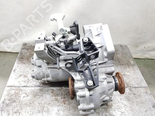 Gearbox VW PASSAT B8 (3G2, CB2) 1.6 TDI | BP13620795M3 
