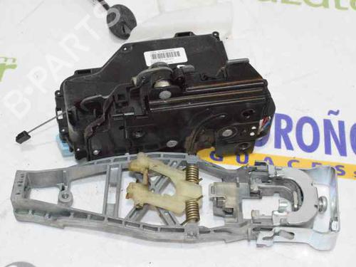 Høyre foran lås VW CADDY III MPV (2KB, 2KJ, 2CB, 2CJ) 1.6 TDI (102 hp) 818094