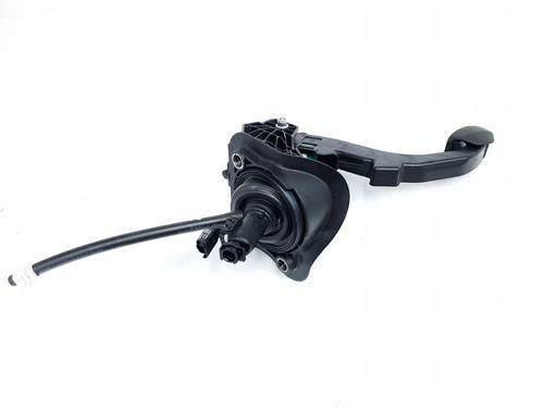 Used Clutch pedal OPEL ASTRA L Sports Tourer (O5) 1.2 (FRHNPJ) (110 hp) 23117465