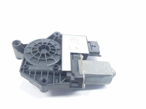 Left front window motor CITROËN C4 III (BA_, BB_, BC_) 1.2 PureTech 130 (BAHNSA, BAHNSB) | BP16845920E21 