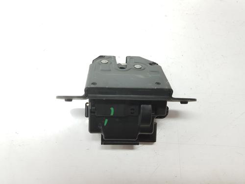 Used Tailgate lock FIAT 500X (334_) 1.6 D Multijet (334AXA1B, 334AXA11) (120 hp) 16305592