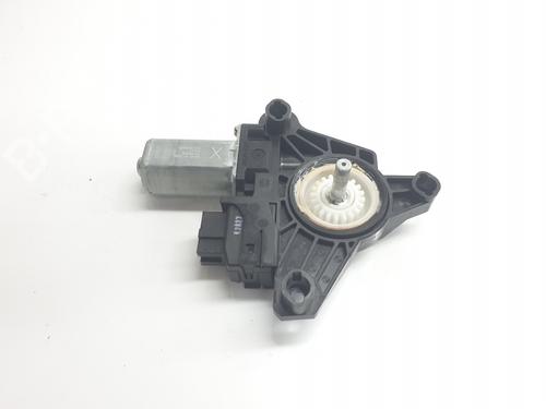 Left rear window motor MERCEDES-BENZ GLA-CLASS (X156) GLA 200 CDI / d (156.908) | BP21070198E23 