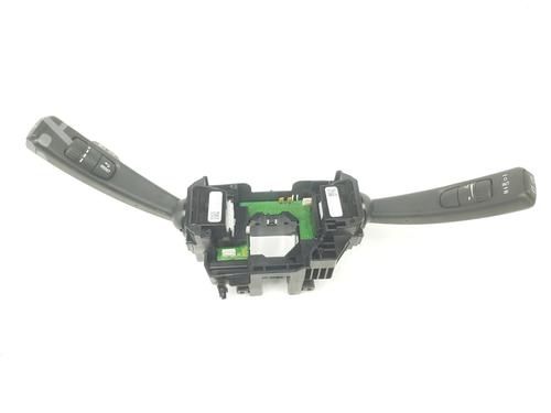 Used Steering wheel controls VOLVO V40 Hatchback (525) D2 (120 hp) 16762921