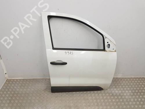 Used Right front door Right front door 38708966 38708966