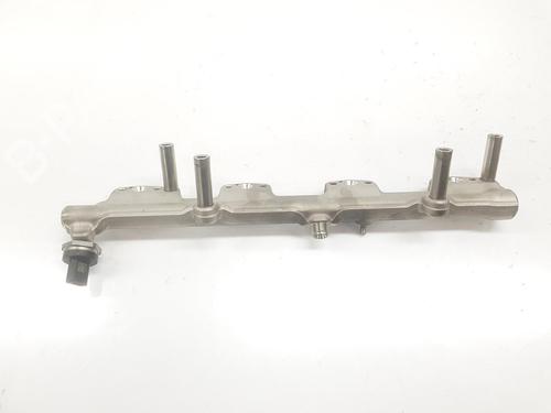 Used Injection rail BMW 3 (G20, G80, G28) 330 i (258 hp) 16749926