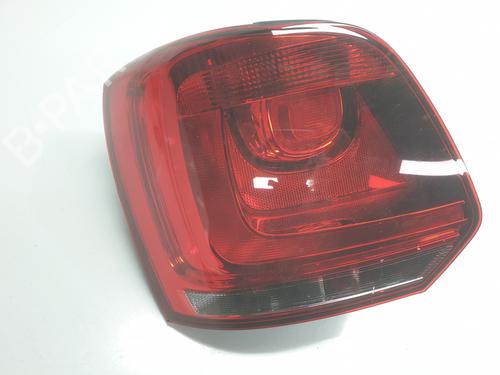 Used Left taillight VW POLO V (6R1, 6C1) 1.2 (60 hp) 31591350