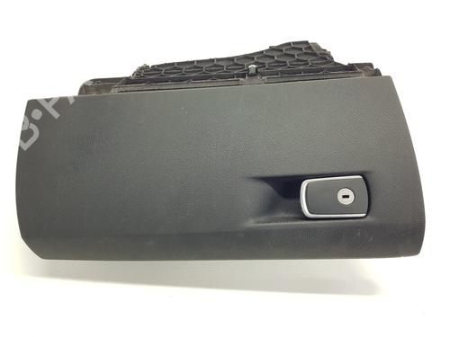 Used Glove box BMW 3 Gran Turismo (F34) 318 d (143 hp) 20666286