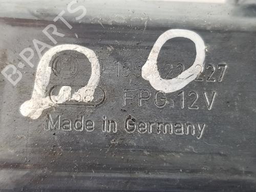 Right front window motor BMW X1 (E84) sDrive 18 d | BP33276962E20 - Image 2