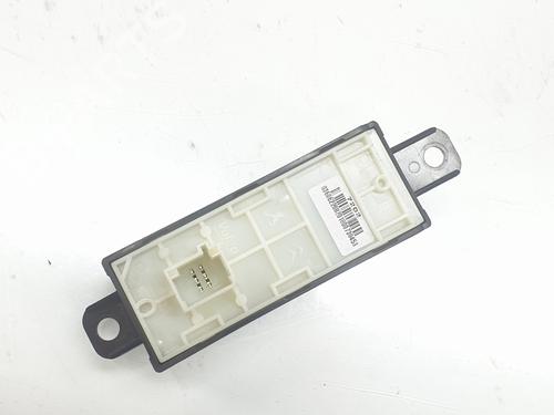 Switch PEUGEOT 208 I (CA_, CC_) 1.2 VTI 82 | BP18904790I30 
