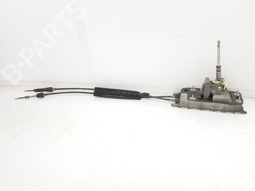 Used Gear lever VW CADDY III Box Body/MPV (2KA, 2KH, 2CA, 2CH) 1.6 TDI (75 hp) 15086173