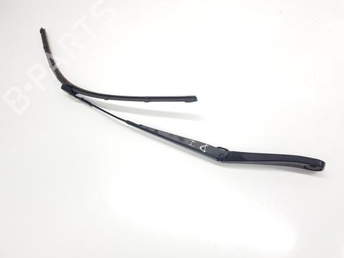 front-windshield-wiper-arm-ford-transit-v363-platformchassis-fed-ffd-2013-35746439 main image