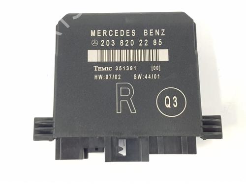 Elektronisk modul MERCEDES-BENZ C-CLASS (W203) C 240 (203.061) (170 hp) 12527996