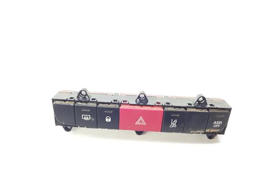 BP29358677O1 main image