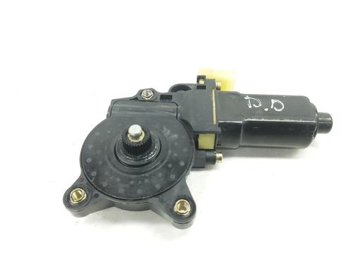 Right front window motor HYUNDAI GETZ (TB) 1.5 CRDi | BP15951943E20 