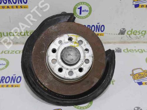 Venstre hjullejehus spindel SEAT LEON (1P1)  | BP1326913M27