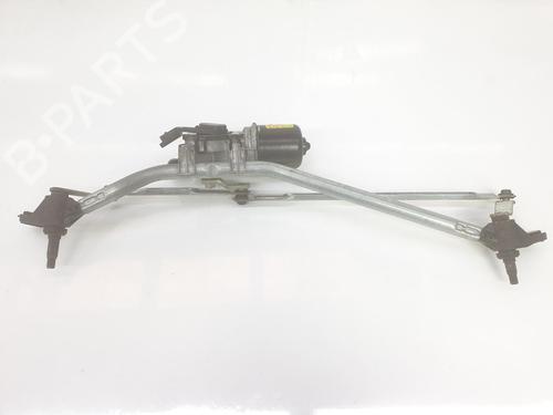 Used Front wiper motor RENAULT KANGOO (KC0/1_) 1.5 dCi (KC08, KC09) (82 hp) 10356441