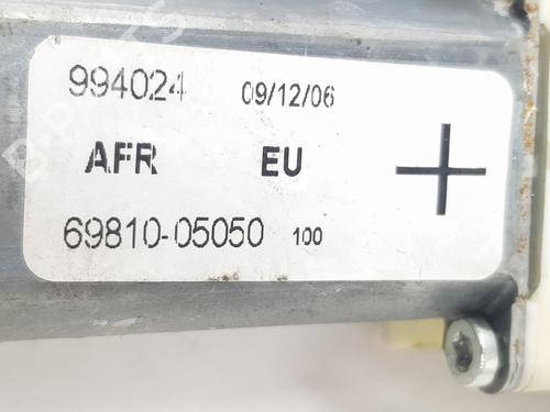 Right front window motor TOYOTA AVENSIS (_T25_) 2.0 D-4D (ADT250_, ADT250R) | BP13543676E20 
