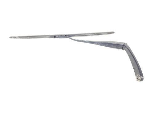 front-windshield-wiper-arm-renault-arkana-i-lcm_-ldn_-2019-34267535 main image