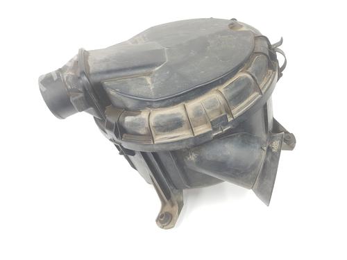 Used Air filter box TOYOTA LAND CRUISER 90 (_J9_) 3.0 TD (KZJ90_, KZJ95_, KZJ90R, KZJ95R, KZJ90W, KZJ95W) (125 hp) 18705061