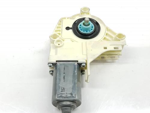Right rear window motor LAND ROVER DISCOVERY III (L319) 2.7 TD 4x4 | BP16550732E22 